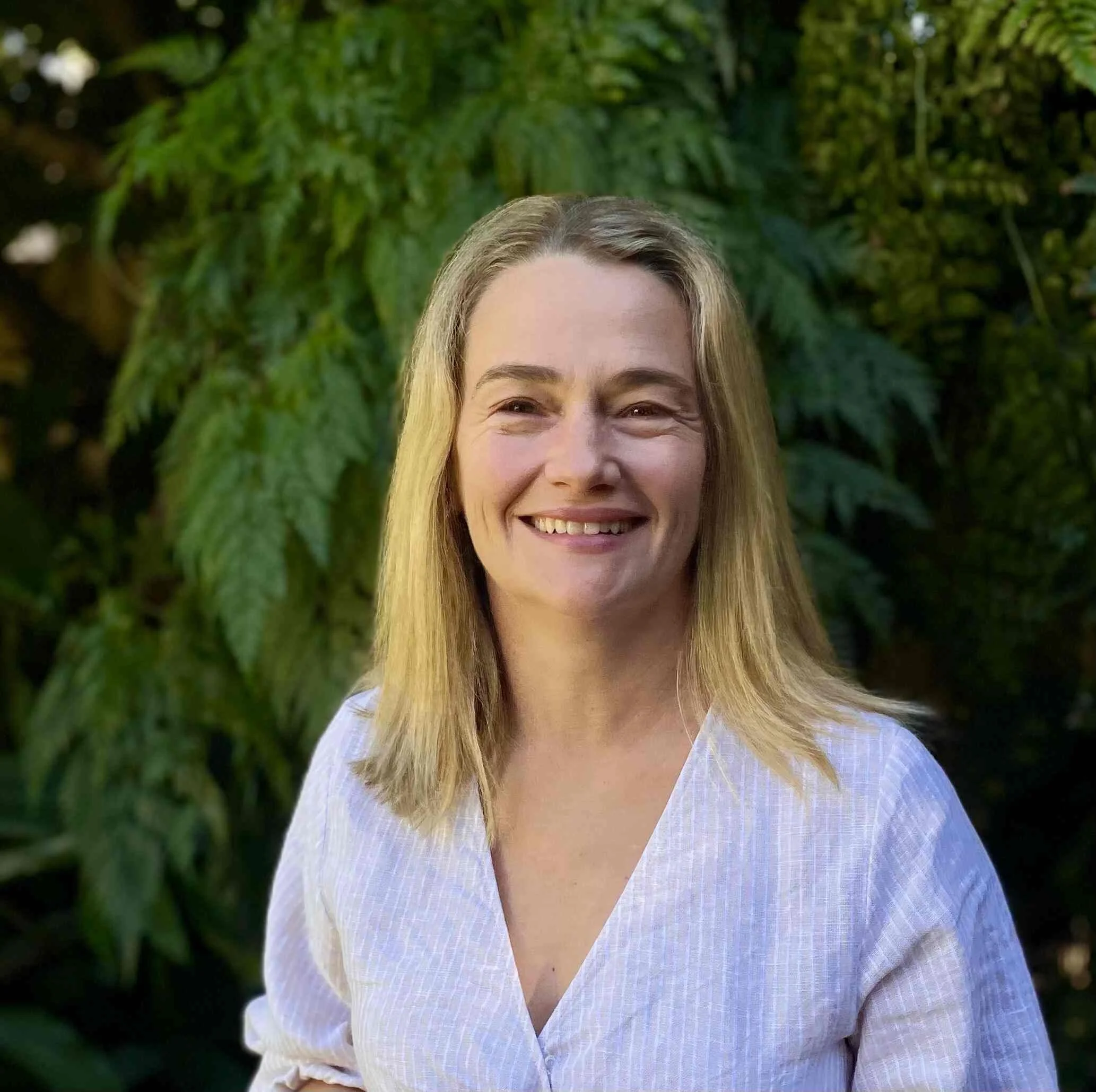 Lucina Donovan — Certified EFT Practitioner